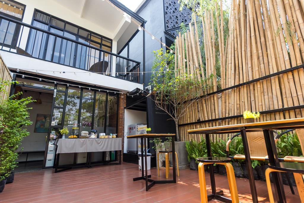Z'S Hostel At Tha Phae Gate Chiang Mai Extérieur photo